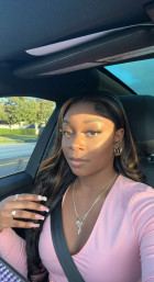 The hair is so soft, long and color is poppin