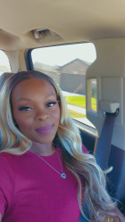 This wig is so pretty on. I had a wig like th