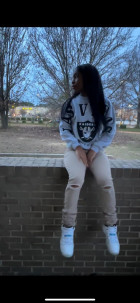 Hair is so soft and blends very well! Looks v