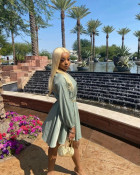 I ordered 180% 20 inches wig, it's true to le