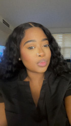 The human hair is soft, waves look beautiful.