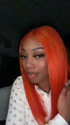 I love this wig! the hair has a good volume a