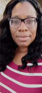 I really like this hair. The look is exactly 