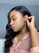 This wig has no glue or spray! I just put it 