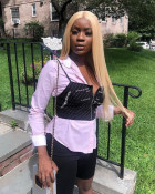 This wig is absolutely beautiful!! I love it 