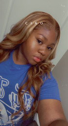 Y’all I loveee this wig omggg!!! It’s so