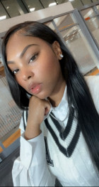 I love this wig. It was so pretty straight ou