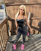 I read the reviews too. The 613 is much bette