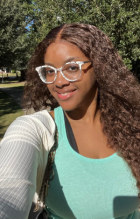 This wig is just beautiful! The color is exac