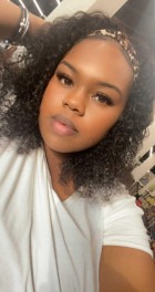 This curly headband wig really surprised me. 