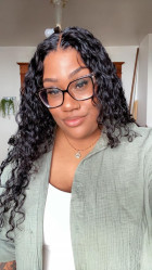 This wig is so soft, and the knots bleached r