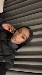 I am absolutely inlove with this wig! It came