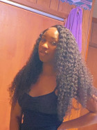 I love this wig and the way it bounces make m