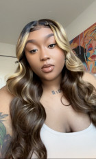 Typically all my wigs from Asteria is top tie