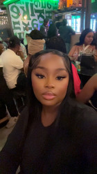 The hair is gorgeous and silky. Easy to insta