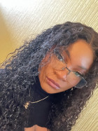 I love this wig! It's super soft and so far n