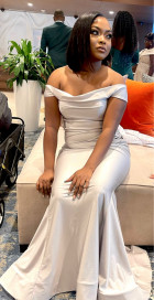 Love Love Love This wig, easy to install, nic