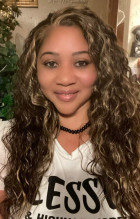 so many positives about this wig!!
1st - the