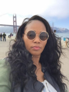 The hair was so beautiful the curls, were nic