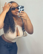 Great quality hair for a good price. No weird