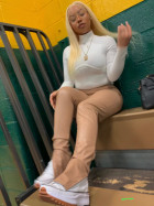 LOVE LOVE LOVE!!! Really good quality hair, t