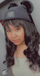 It's so gorgeous. It's soft, no shed and does